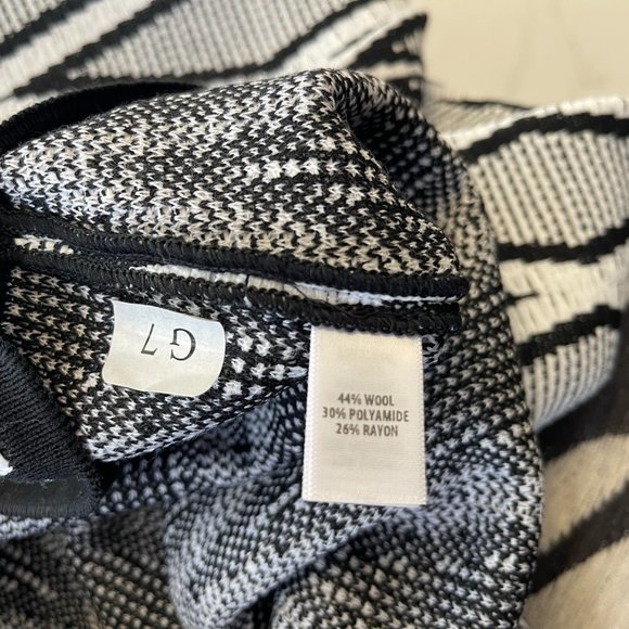 ST. JOHN Black Label Zip Front 3/4 Sleeve Jacket Style#K61G0K1 - Picture 9 of 11